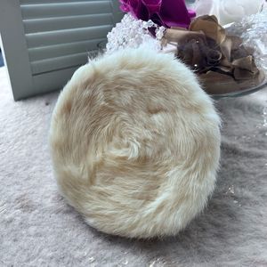 Vintage 1940s Rabbit Fur Pill Box Hat Cream 💗